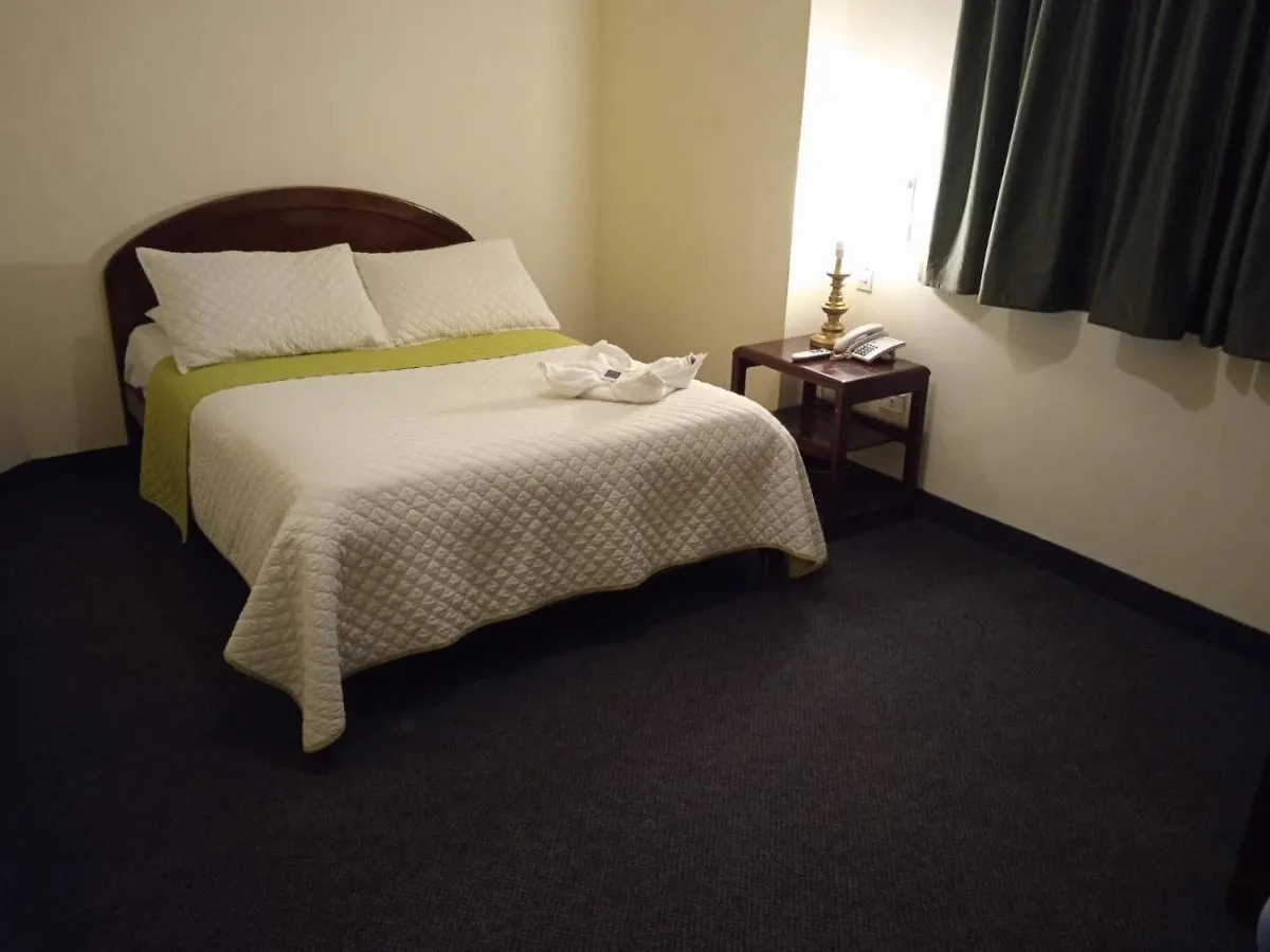Hostal Vista Amazonas Ostello Quito Ecuador