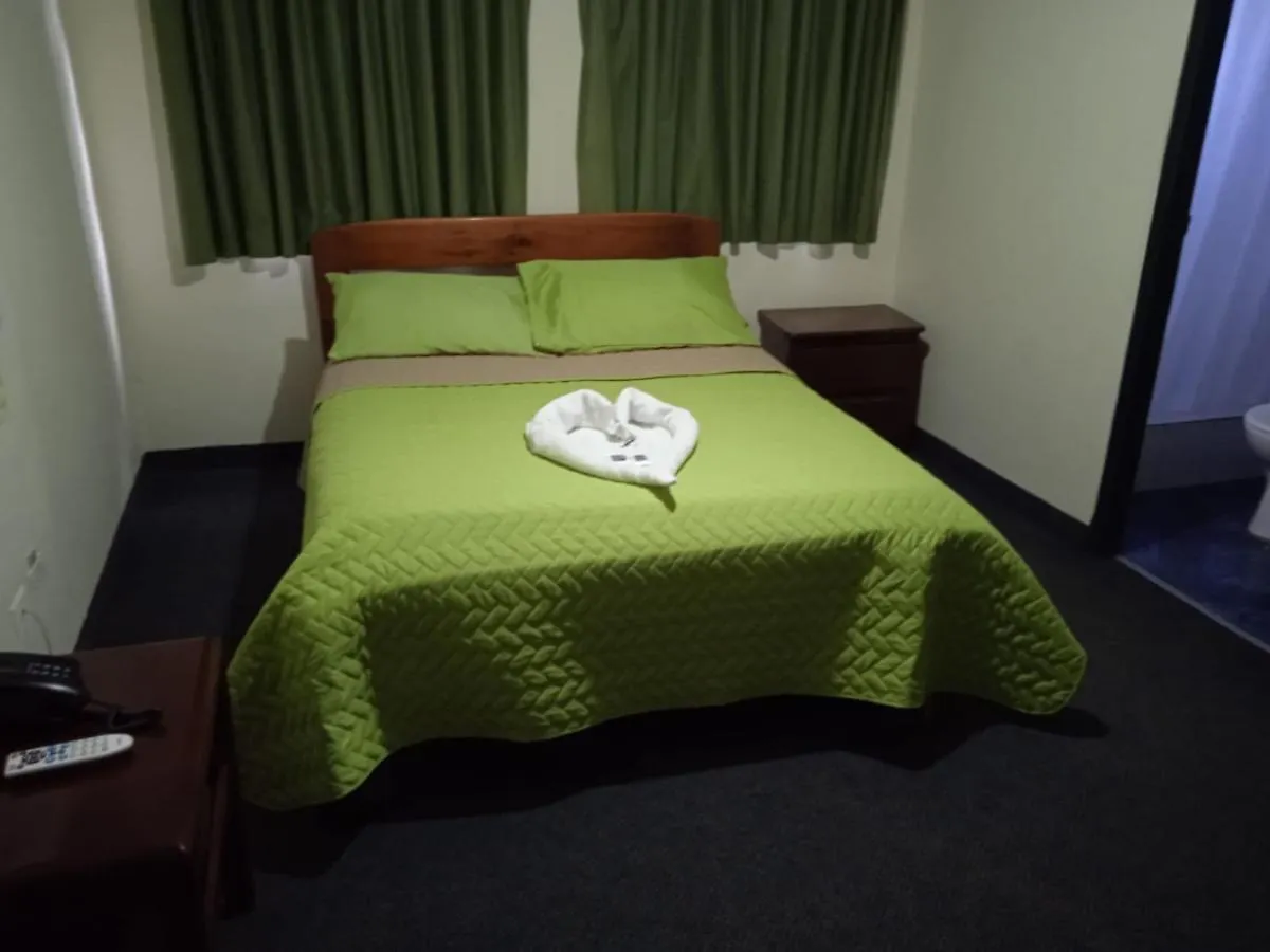 Hostal Vista Amazonas Ostello Quito