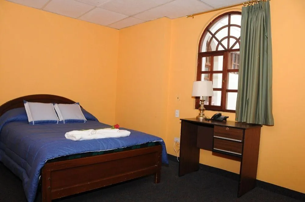 Hostal Vista Amazonas Ostello Quito