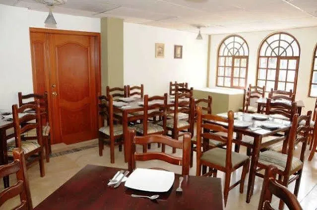 Hostal Vista Amazonas Ostello Quito
