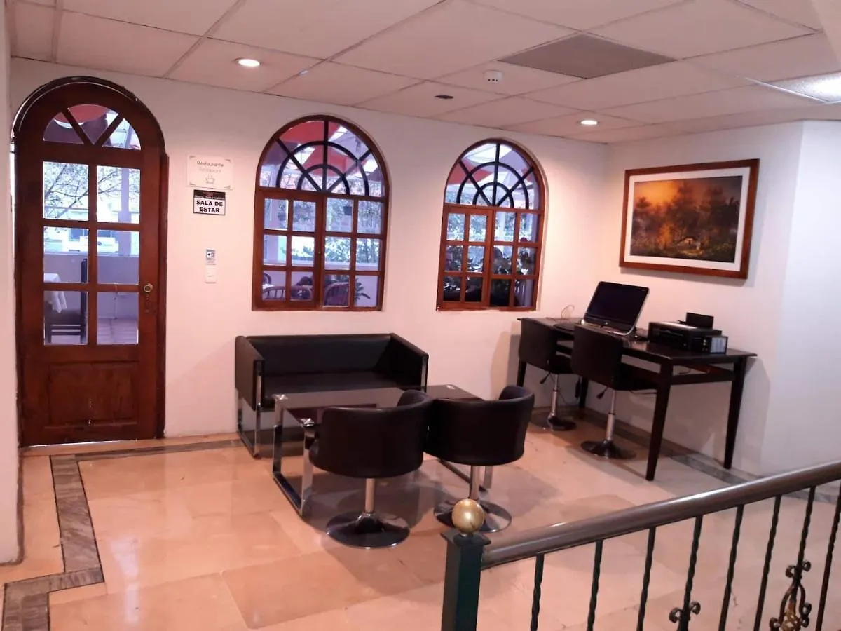 Hostal Vista Amazonas Ostello Quito