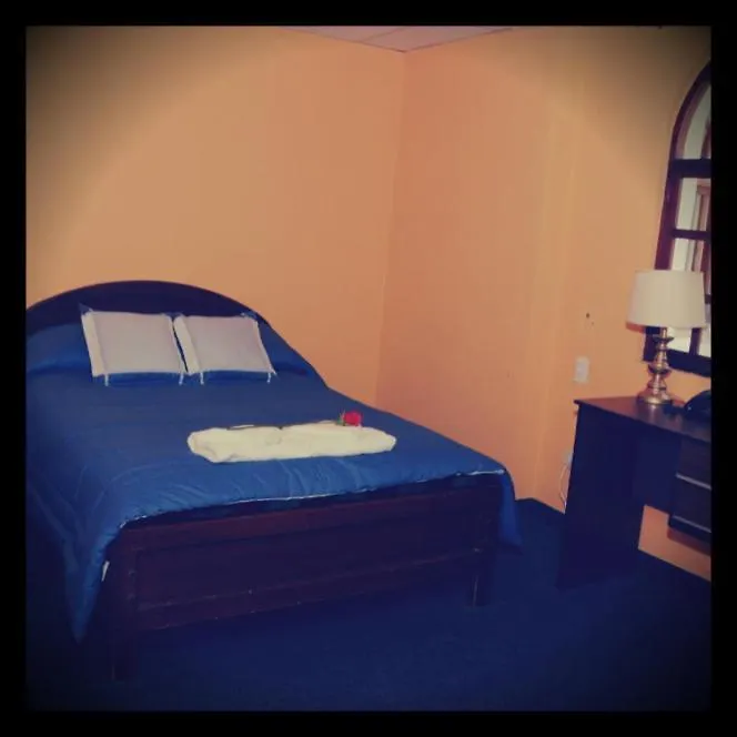 Hostal Vista Amazonas Vandrarhem Quito Ecuador