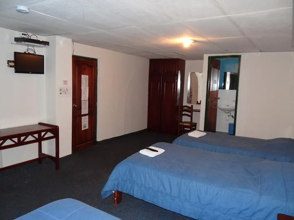 Hostal Vista Amazonas Vandrarhem Quito