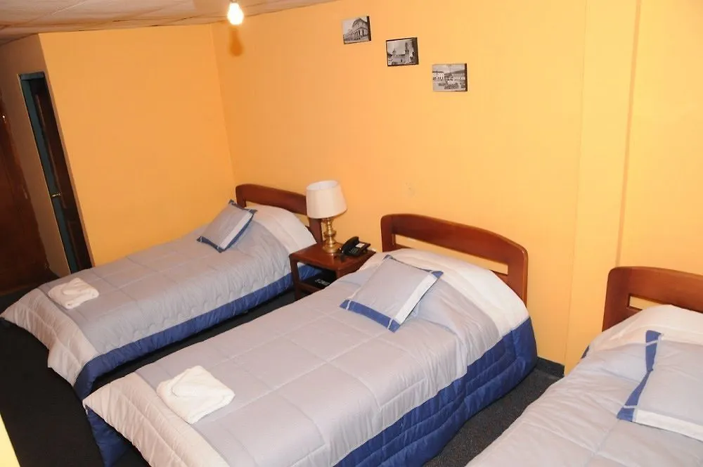 Hostal Vista Amazonas Albergue Quito